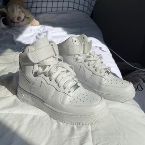 High top Air Force 1
